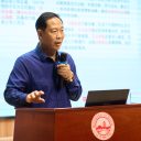 以法为翼 以爱为光 新时代教师的法治素养与育人智慧